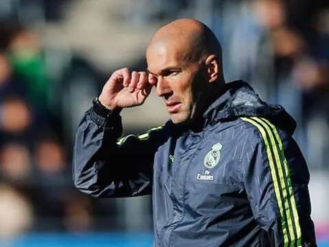 Zidane chỉ còn 4 sao Real để tập luyện cùng