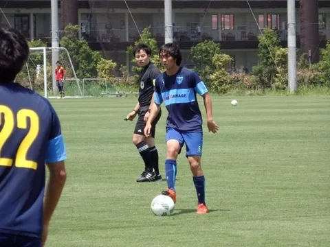 Tuấn Anh ra sân ở trận đấu tập với CLB J.League 2