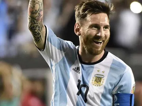 "Messi không khác gì quái vật"