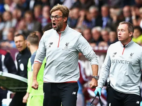Klopp gào thét trong vô vọng trong ngày Liverpool thảm bại trước Burnley