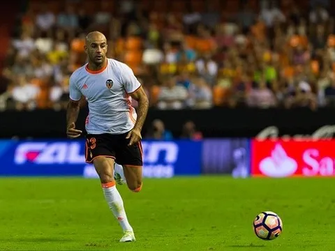 Valencia sắm thêm hậu vệ, Arsenal lại sáng hy vọng với Mustafi