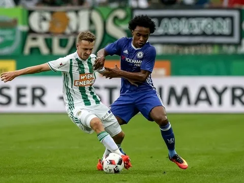Hàng thủ mơ ngủ, HLV Conte nếm 'trái đắng' trận ra mắt Chelsea