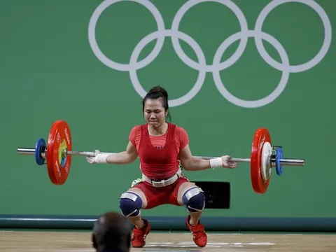 Cử tạ vỡ mộng