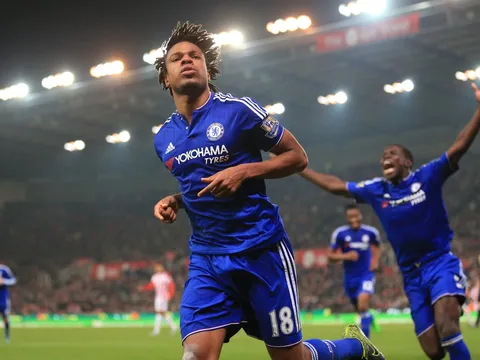 Choáng với số cầu thủ dư thừa của Chelsea