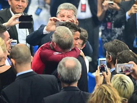 Điểm tin hậu trường 11/07: Dàn sao Việt náo loạn chung kết EURO, Sir Alex đợi Ronaldo trên bục trao huy chương