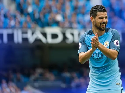Vũ khí bí mật giúp Pep hạ Manchester United