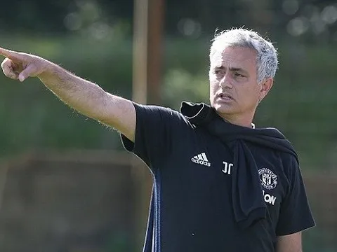Mourinho liên tục truyền cảm hứng cho Quỷ đỏ