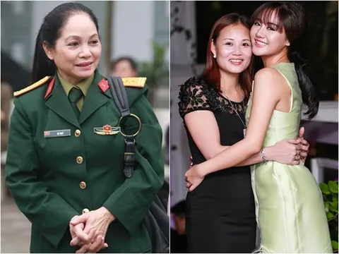 Nữ NSND mang hàm Đại tá tiết lộ: "Mẹ Văn Mai Hương đến gặp tôi, bảo nó sợ bà quá"