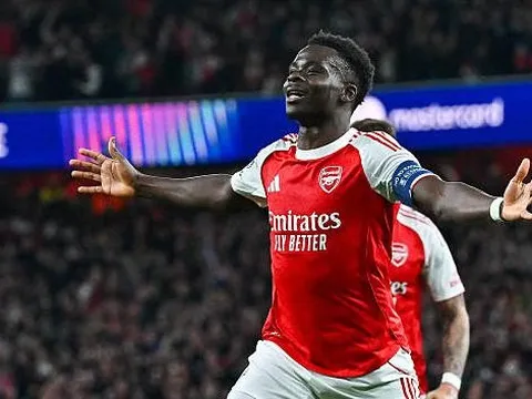 Saka mơ về đoạn kết có hậu tại Budapest cùng Arsenal
