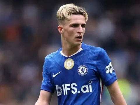Chấn thương nhập viện, Jesse Derry vẫn tự hào được ra mắt Chelsea