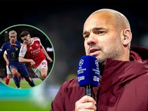 Sau 35 phút, Sneijder muốn UEFA hủy ngang trận Arsenal - Atletico