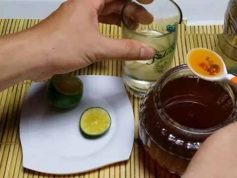 Cách pha nước chanh thải độc, hút cạn mỡ bụng
