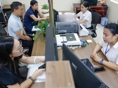 Tăng lương cơ sở lên 1,7: Mức lương cao nhất có thể vượt 20 triệu đồng/tháng