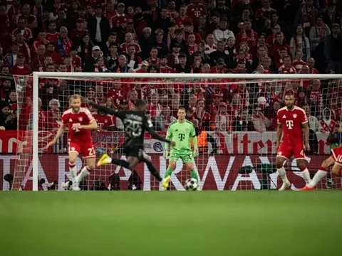 Báo giới công kích Bayern 'thảm hại' sau thất bại trước PSG