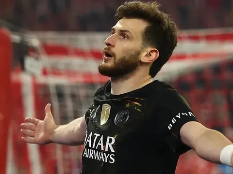 Enrique biến PSG thành cỗ máy hủy diệt châu Âu
