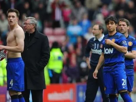 Michael Carrick nhớ lại "cú sốc" 2012 trước trận đấu Sunderland