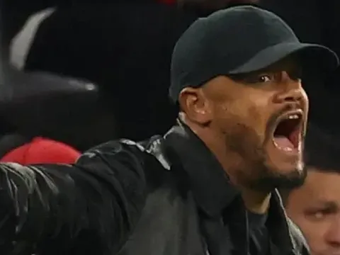 Kompany thúc giục dàn sao Bayern đứng dậy sau nỗi đau ở Champions League