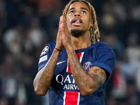 Bradley Barcola rục rịch rời PSG do bất mãn với HLV Luis Enrique