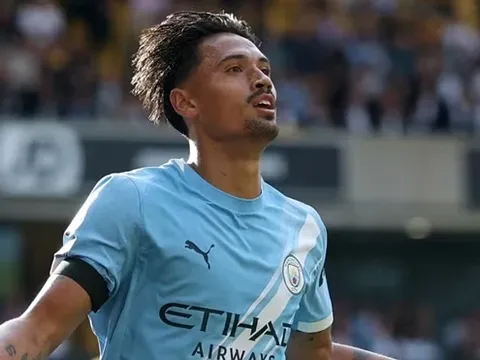 Arsenal mở đàm phán thâu tóm Reijnders từ Man City