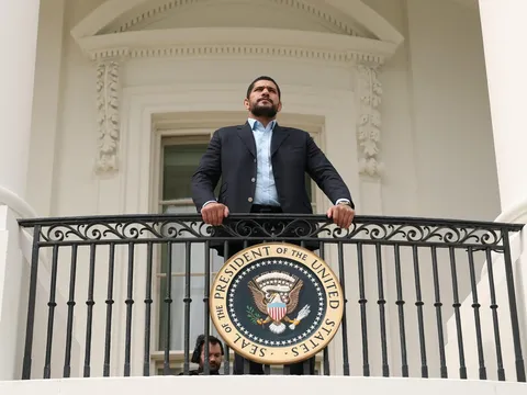 Henry Cejudo: Alex Pereira chỉ lọt top 5 vĩ đại nhất nếu hạ gục Ciryl Gane và Tom Aspinall