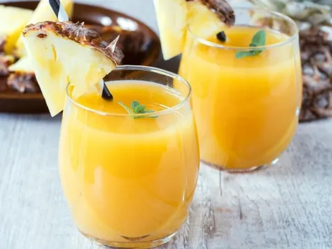 2 khung giờ vàng uống nước ép dứa giảm cân cấp tốc, không hại dạ dày