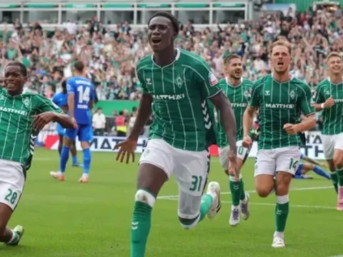 Các đại gia châu Âu tranh mua viên ngọc 18 tuổi của Bremen