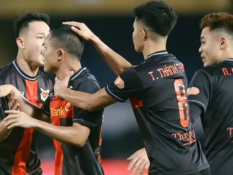 Soi trận Ninh Bình vs Hải Phòng: Chủ nhà trút giận