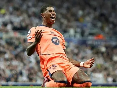 Marcus Rashford và cuộc đào tẩu ngoạn mục tại Barcelona
