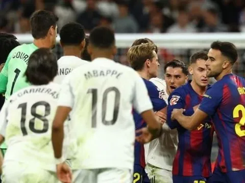 Soi trận Barcelona vs Real Madrid: Một điểm để đăng quang