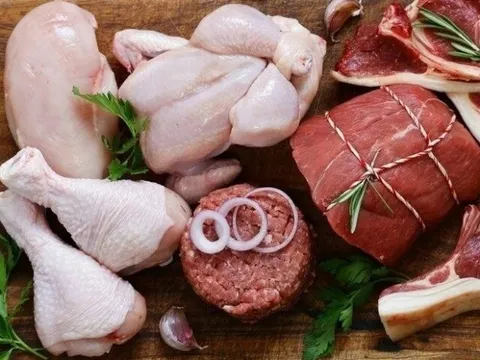 Ức gà và thịt bò loại nào mới thật sự tốt khi giảm cân? Đáp án cực dễ nhưng nhiều người lầm tưởng chọn sai