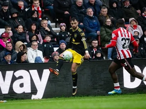 Hòa bế tắc Sunderland ép MU bạo chi vá tuyến giữa