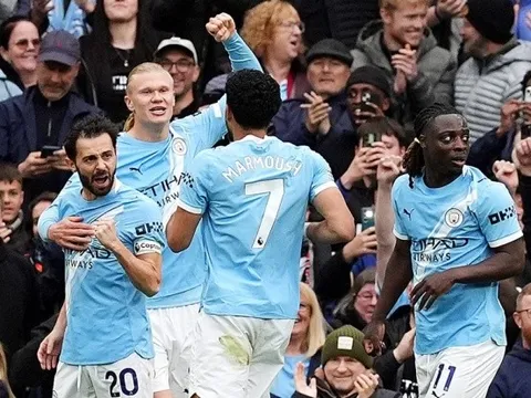 Doku - Haaland rực sáng, Man City phả hơi nóng lên Arsenal