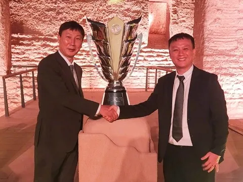 HLV Kim Sang Sik tự tin giúp Việt Nam tạo bất ngờ trước Hàn Quốc