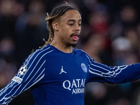 Liverpool đàm phán chiêu mộ Bradley Barcola từ PSG