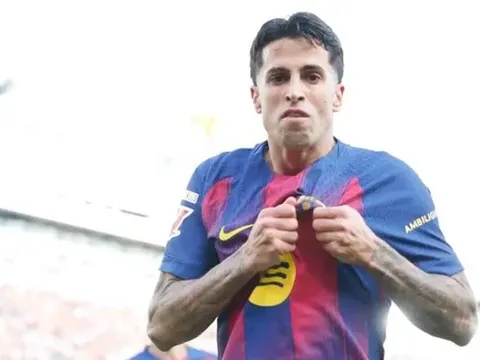 Cancelo đứng trước cơ hội vô địch tại 5 quốc gia khác nhau