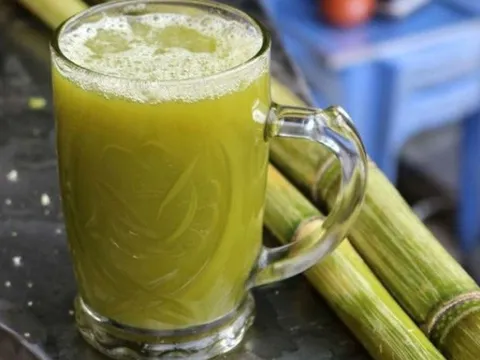 5 nhóm người nên hạn chế uống nước mía vào mùa hè là ai?