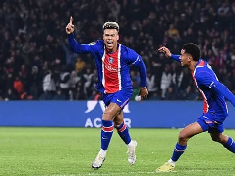 Siêu dự bị Doue lên tiếng, PSG chạm tay vào cúp Ligue 1