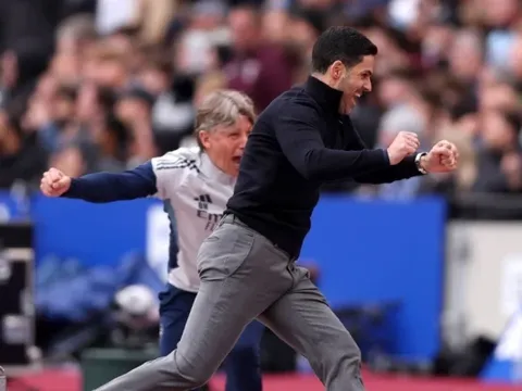 Canh bạc chiến thuật của Mikel Arteta định đoạt trận West Ham