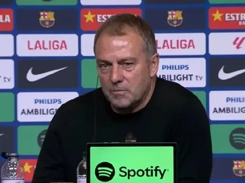 Hansi Flick muốn cùng Barca vô địch Champions League mùa tới