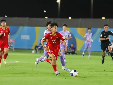 CĐV châu Á xót xa vì 10 phút sụp đổ của U17 Việt Nam