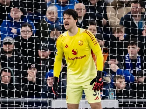 CĐV Man Utd gọi tên chữ ký xuất sắc nhất mùa