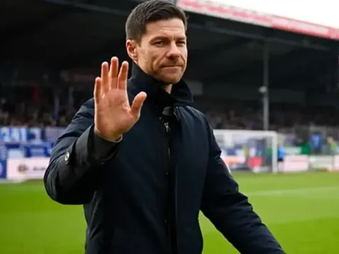 Xabi Alonso sẵn sàng đàm phán dẫn dắt Chelsea