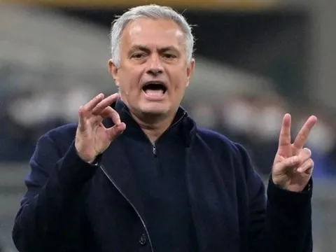 Jose Mourinho bảo vệ học trò sau trận hòa Braga
