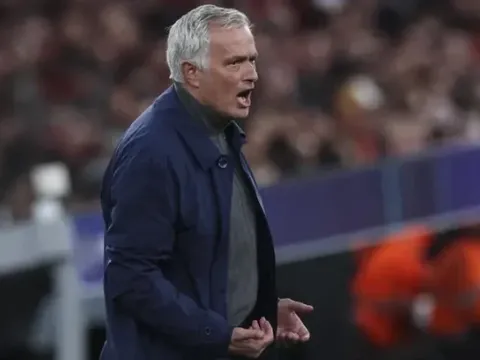 Real Madrid càng tồi tệ, Mourinho càng trở nên phù hợp