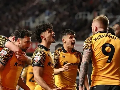 Hull City vào chung kết play-off để giành vé trở lại Ngoại hạng Anh