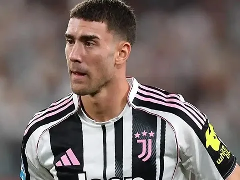 Bayern Munich đàm phán chiêu mộ Dusan Vlahovic