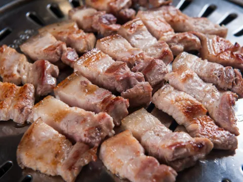 4 thứ kị nhất khi nấu cùng thịt lợn: Mất ngon, thêm độc