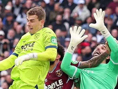 Trưởng ban trọng tài giải mã bàn thắng hụt của West Ham trước Arsenal