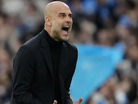 Pep Guardiola coi VAR là trò chơi may rủi "tung đồng xu"