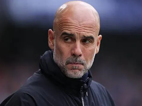 Tại sao Pep Guardiola không tin vào VAR?